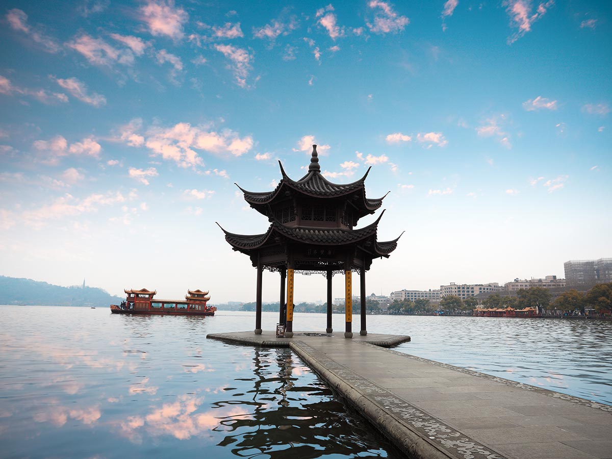China-Tour-hangzhou-lake